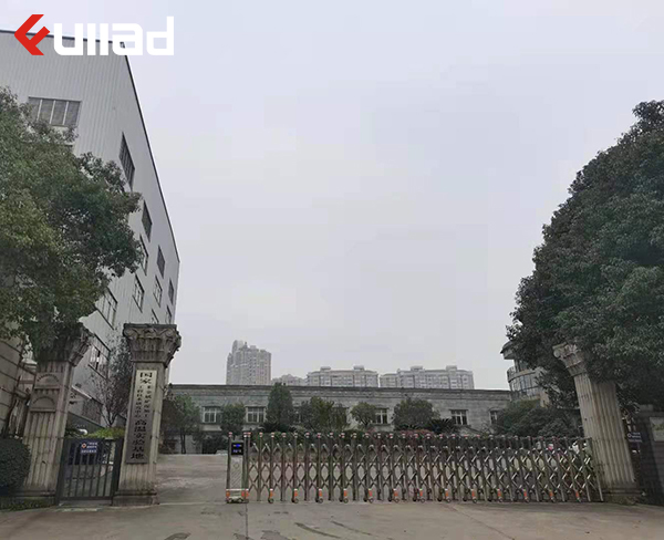 石墨化爐制備一種新型石墨導熱膜-石墨烯